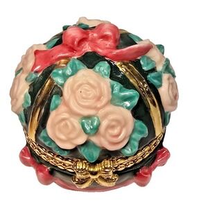 winterthur enesco porcelain trinket box 1997 hinged green gold roses ribbons